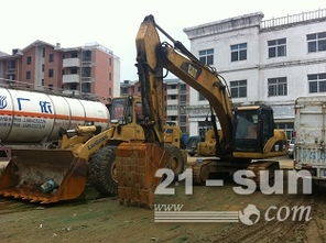 二手卡特彼勒挖掘機價格與參數(shù)解析——中國工程機械二手網選購指南